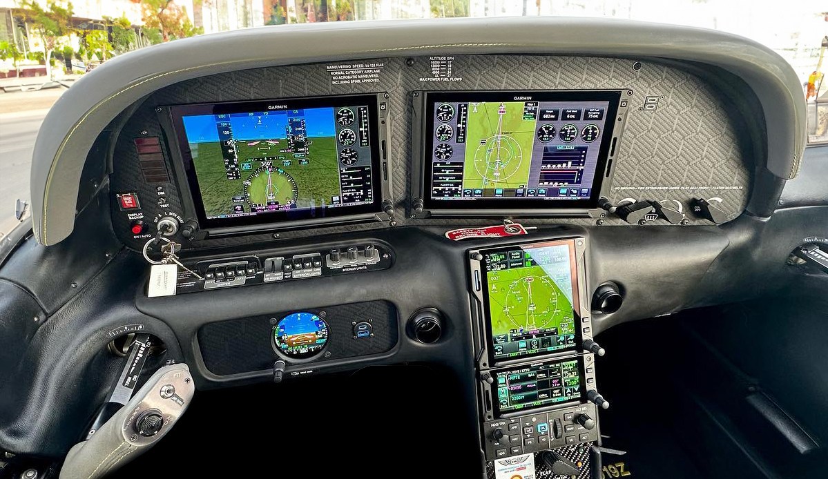 Cirrus SR22 Perspective Panel